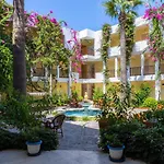 Garden 3* بيتيس