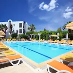 Garden Hotel