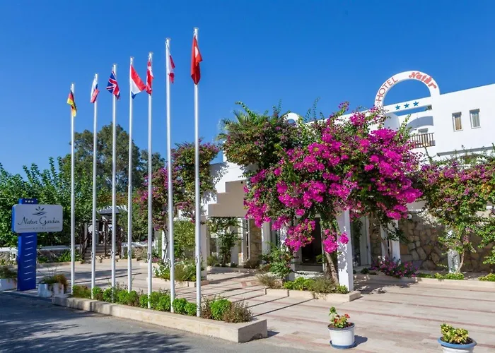 Garden بيتيس