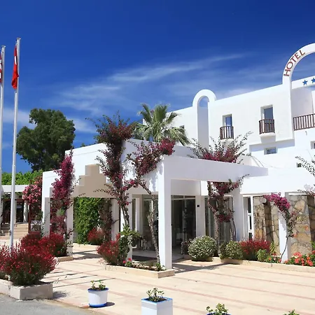 Otel Garden 3*
