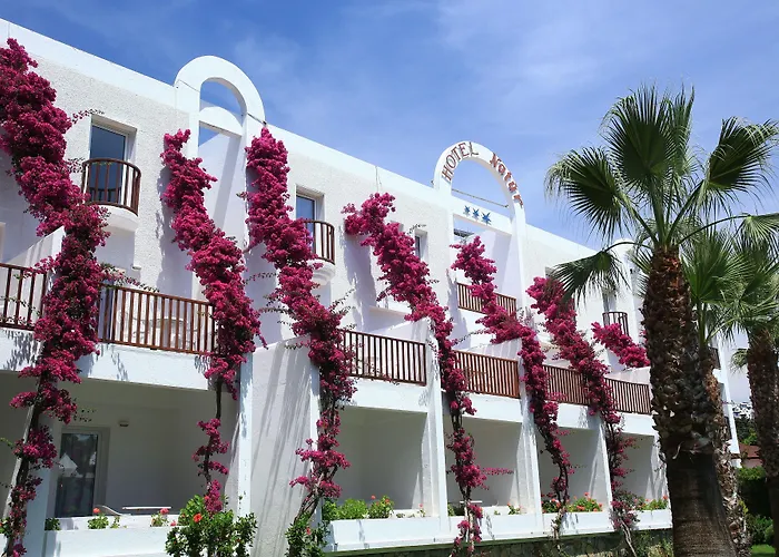 Hotel Garden 3*